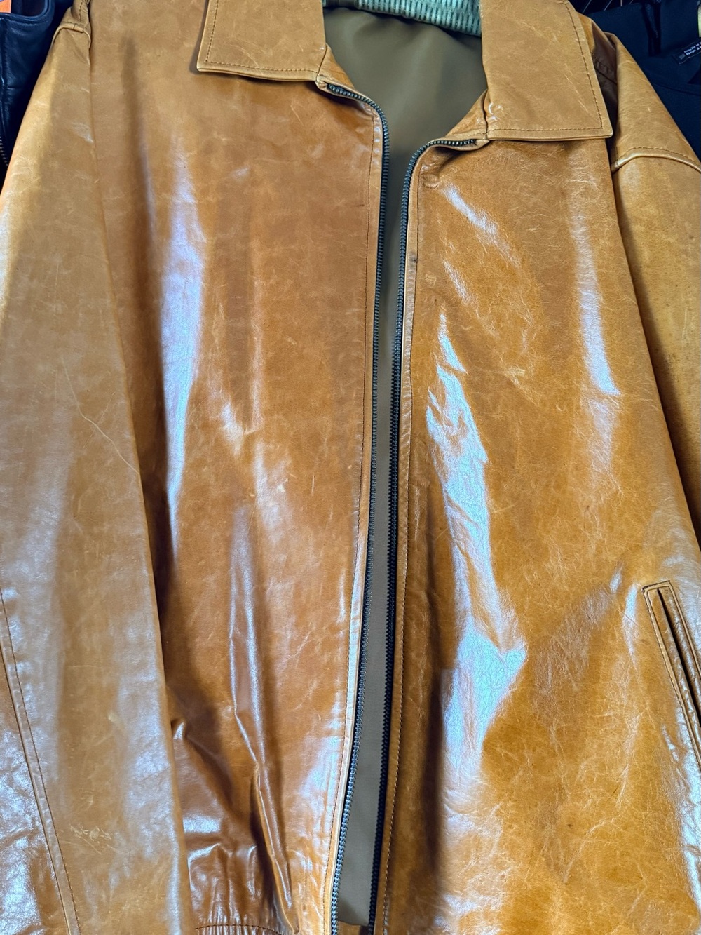 NWOT Men’s leather coat